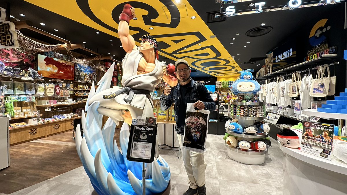 Kouki_NZ's tweet photo. Finally visited Capcom Store in Osaka! #capcom #capcomstore #capcomjapan https://t.co/I75N7lvXMj