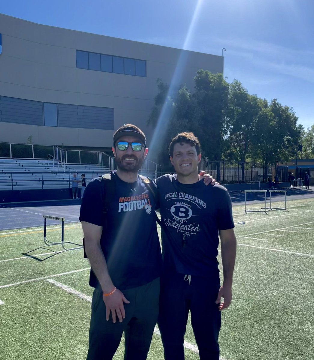Scott Glicksberg (@scottglicksberg) on Twitter photo Huge thanks to <a href="/joegigs36/">Joe Gigantino III</a> and <a href="/bcpfootball/">Bellarmine Football</a> for having me out at practice today. Tremendous being back on campus and getting to talk <a href="/MacalesterFB/">Macalester Football</a> with the student-athletes. Always fantastic catching up with Coach Gigs! #outsiders #oneblood #alwayshunting #westcoastswing Huge thanks to <a href="/joegigs36/">Joe Gigantino III</a> and <a href="/bcpfootball/">Bellarmine Football</a> for having me out at practice today. Tremendous being back on campus and getting to talk <a href="/MacalesterFB/">Macalester Football</a> with the student-athletes. Always fantastic catching up with Coach Gigs! #outsiders #oneblood #alwayshunting #westcoastswing
