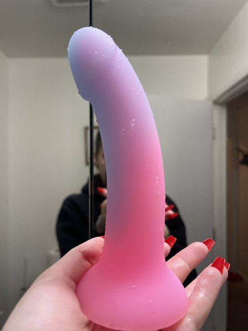 New friend 💕  what should I name him?! #nsfwtwt #camgirl #onlyfans #onlyfansbabe https://t.co/BEOXBo<a href="/tag/nsfwtwt"class="tags">#nsfwtwt</a><a href="/tag/camgirl"class="tags"><span>#camgirl</span></a><a href="/tag/onlyfans"class="tags"><span>#onlyfans</span></a><a href="/tag/onlyfansbabe"class="tags"><span>#onlyfansbabe</span></a>
