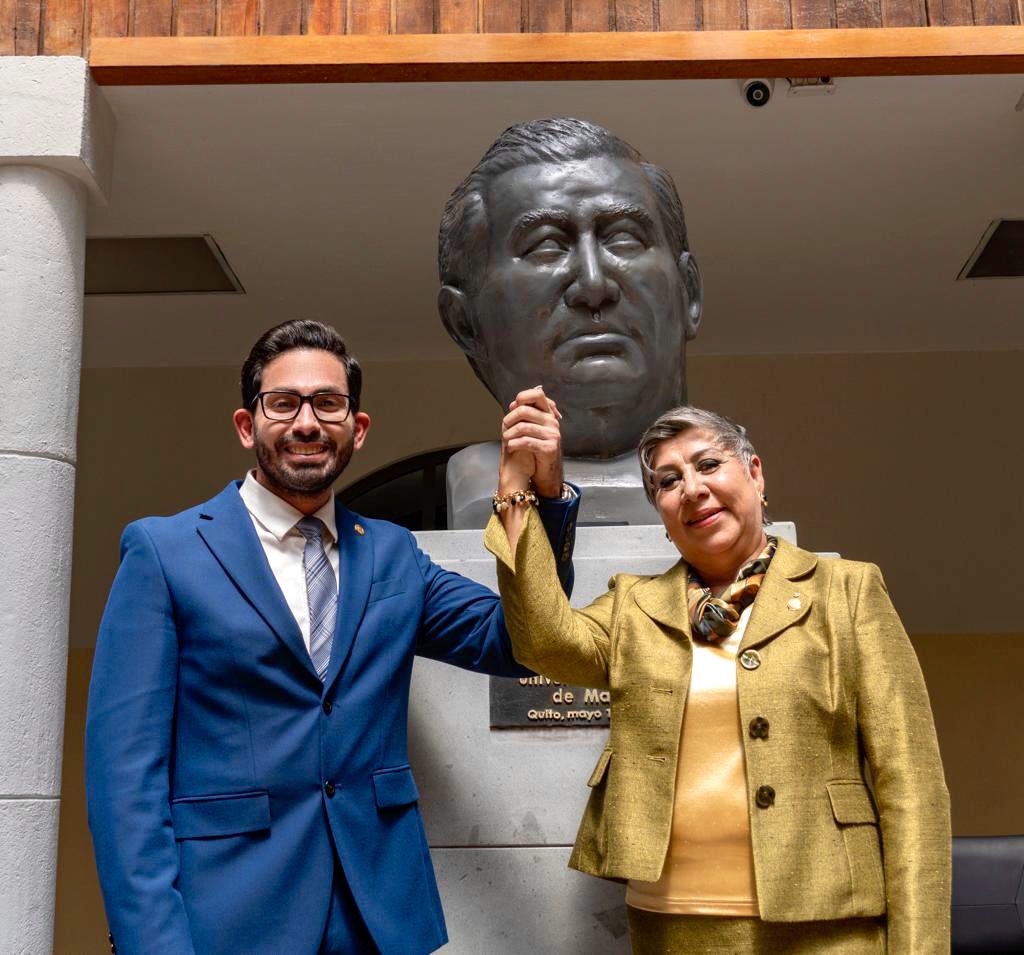 Próximos a un año en funciones, con muchas propuestas cumplidas a corto plazo; seguimos soñando con nuevos proyectos en beneficio de nuestra comunidad universitaria y engrandecimiento de la <a href="/UTMManabi/">Universidad Técnica de Manabí</a>. Gracias al trabajo unidos. 🔰🤝