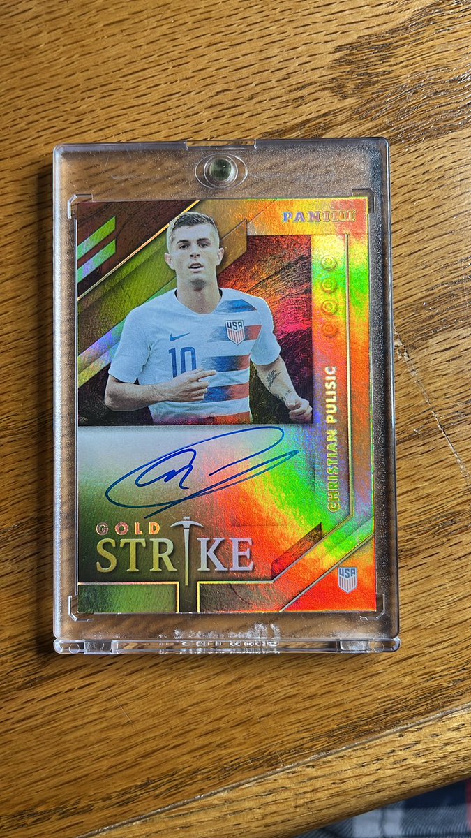 @mnezerka21 @sports_sell @CardboardEchoes @CardHobbyRTs Awesome! Amazing card, you’ll love it! I’m only selling because I got this one recently haha