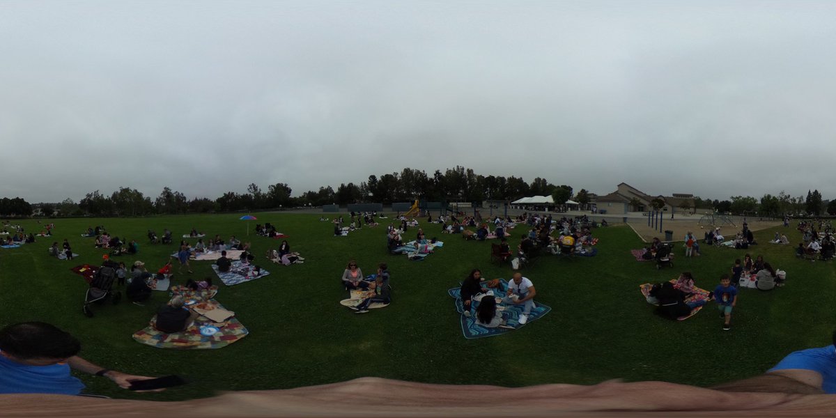 Chapman Hills Lunch with Loved Ones was a success! So great to see all our families enjoying a picnic lunch on the lawn. Let’s do it again! <a href="/OrangeUnifiedCA/">Orange Unified SD</a> #bobcats