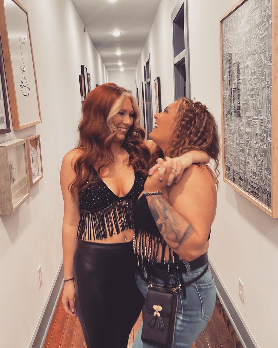 🖤Tess tweet media