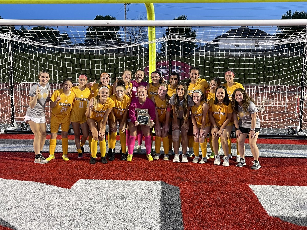 NeyenhouseTV's tweet photo. Congrats to the @KickapooChiefs for winning their 6th straight district title in thrilling double-OT fashion over Nixa. 3-2 the final. https://t.co/Wo3k7PEcQ7