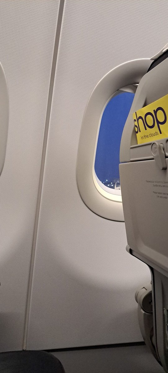 Vayanna Makri tweet media