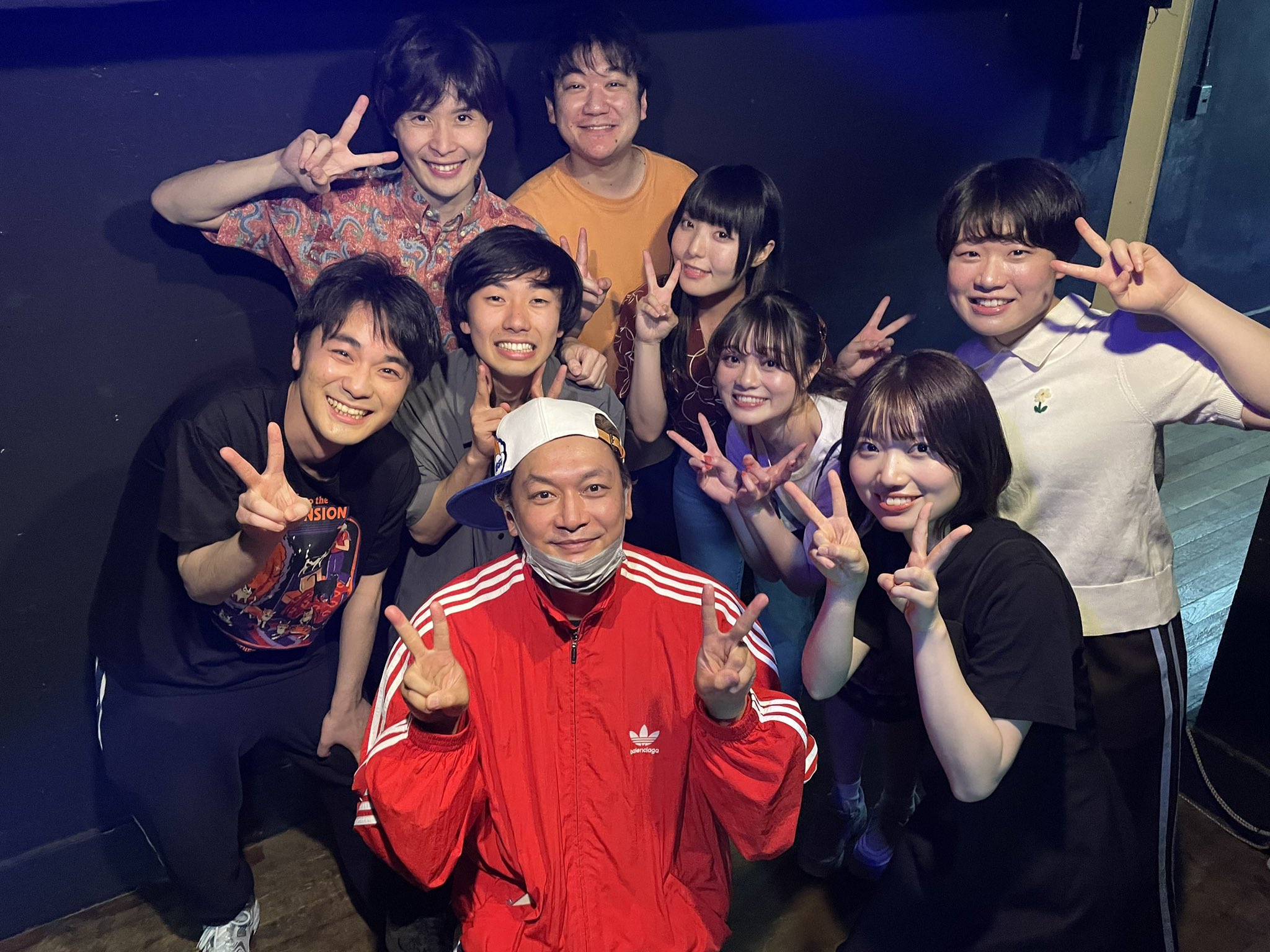 FwdZ4iZaYAAkq3J?format=jpg&name=orig