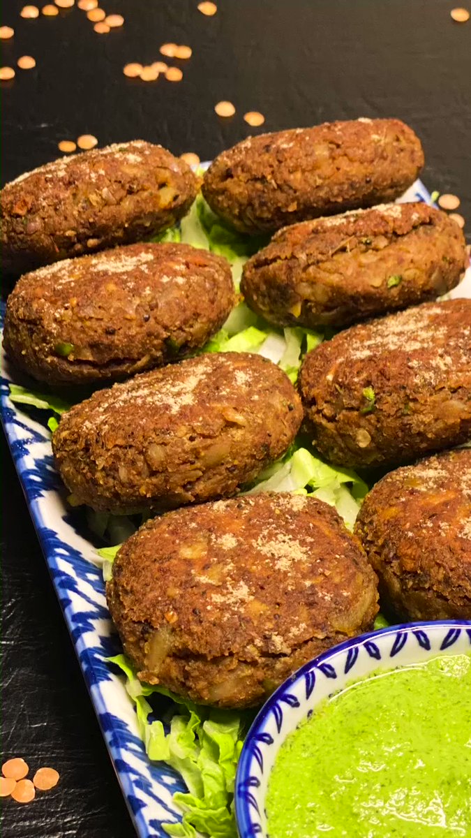 Friday party starter is here - Dal Kebab. High in Protein and low in Calories. You can even make these in an Air Fryer.
.
.
.
.
#ChefMeghna #FridayFood #VegStarters #Food #Foodies #DalKebab #PartyStarters #FridayVibes #FridayFitness