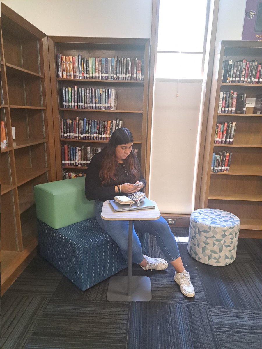 RT @Skyline_Library: Raiders are loving our new flexible library furniture. Find your comfort spot to read, relax, socialize,study or visit your favorite librarian @ProjectReadDISD @Skyline_Raiders @TrusteeHenry @SkylineAlumniAs @dallasisdsel @DISDREO …