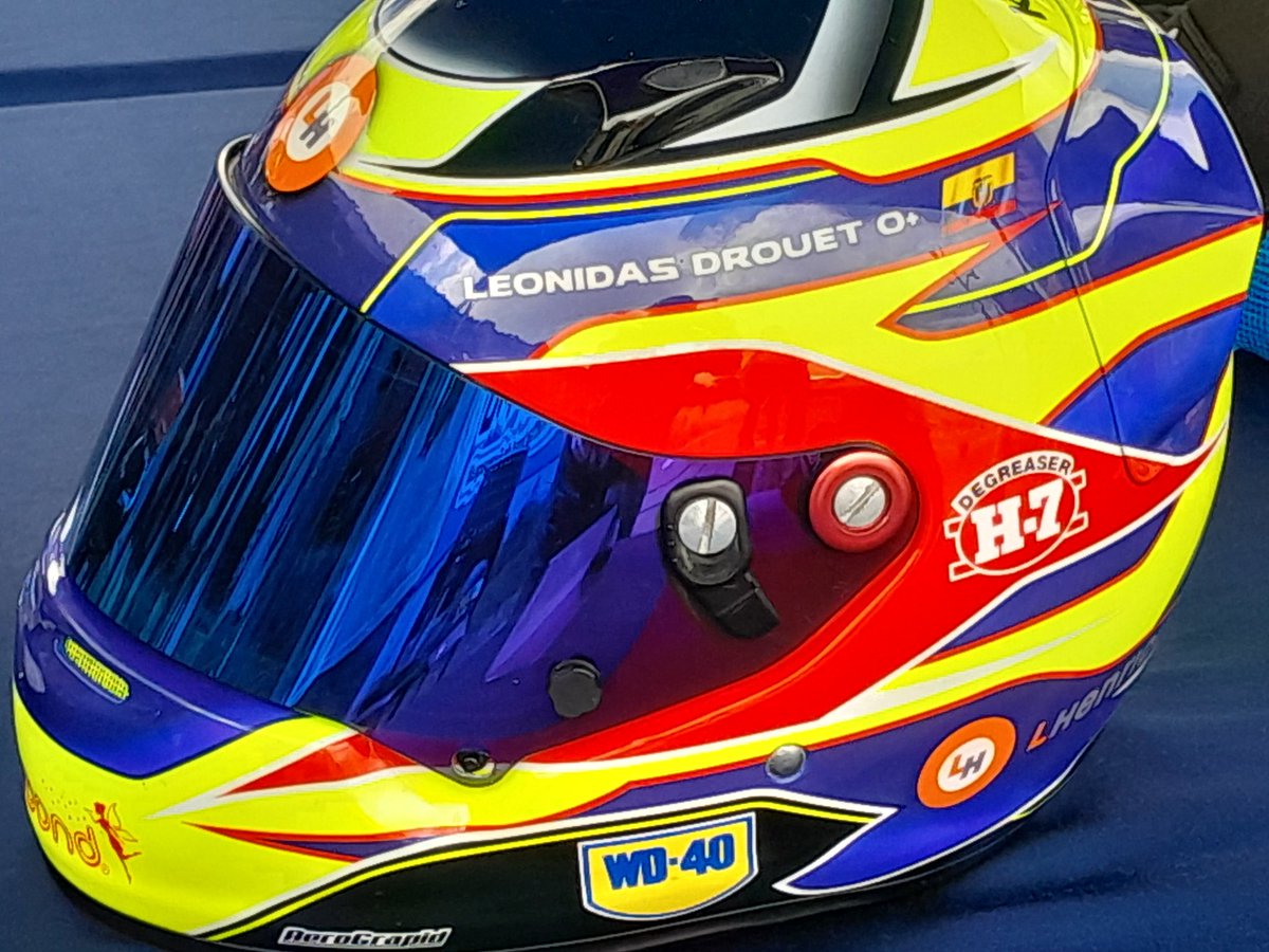 Dou680's tweet photo. Apoyo importante de @Fede_Guayas a través de su Presidente el Sensey @RobertoIbanez_R al deporte del Karting entregando un GO KART a nuestro crédito ecuatoriano Leonidas Drouet y además contar con las enseñanzas del Profesor Henry Taleb!👏👏💯🏆🏅🥇 https://t.co/YGtLh8yns8