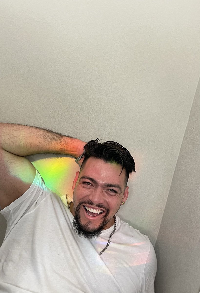 starsizzle's tweet photo. Started a new series in our house called aurora borealis where i take photos of my loved ones with the rainbows casted from all the sun catchers around. I’m obsessed so far 😍 https://t.co/2uid2zQ5RR