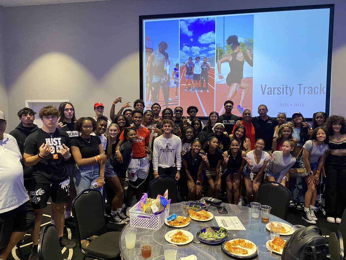 SK_Track_Field's tweet photo. Great way to end the year with our Track banquet! Andretti’s were great hosts! Memories that will last a life time this year!
Thank you everyone that made 2023 a great year for Steele Knight Track and Field!!! Great kids and coaches! #skallday https://t.co/hXABLIMlJ6