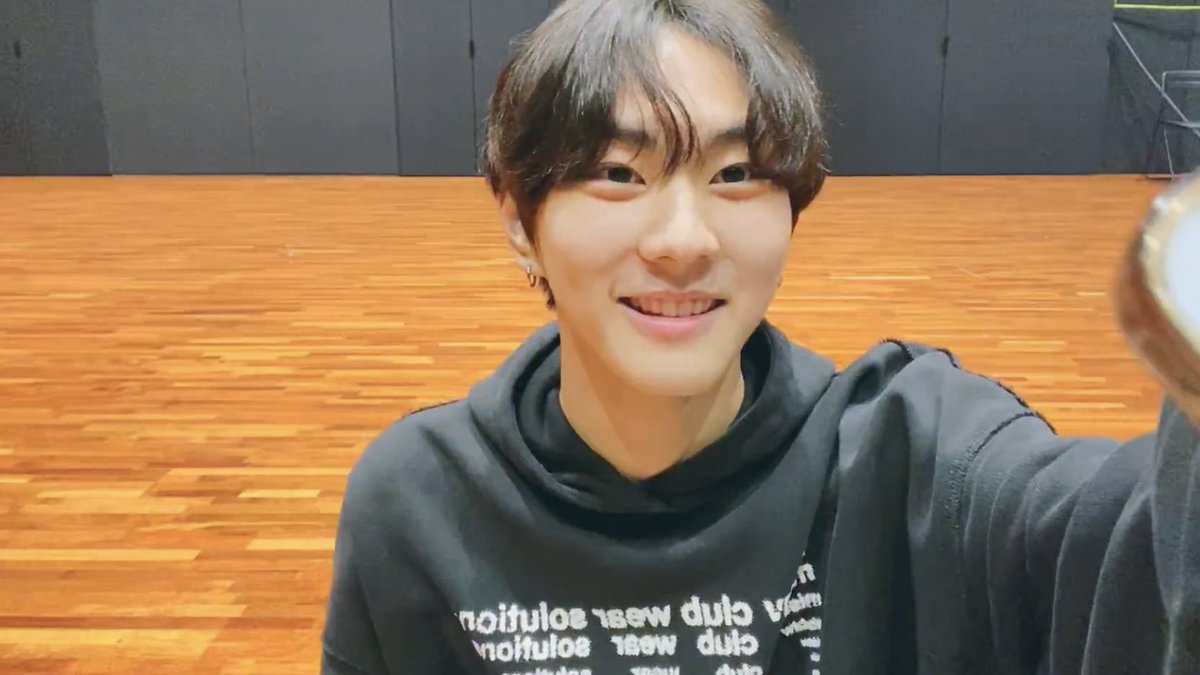 ปชจ fan account ㅡ 선우 tweet media