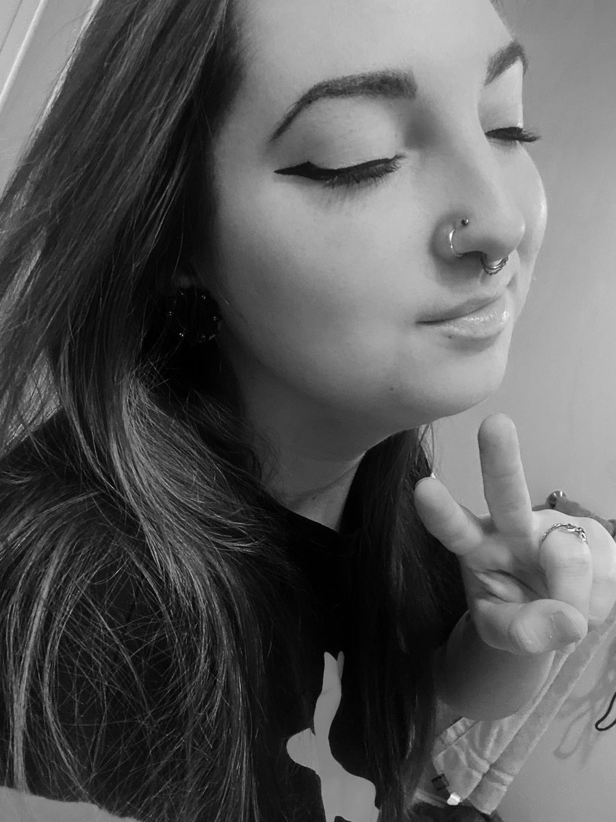 30 looks pretty good on me 😌😊