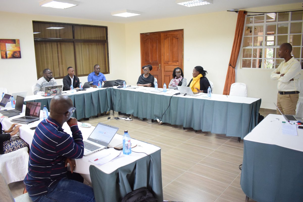 CordaidKenya's tweet photo. Partners reviewing #(B)eatTheLocust project plan during the review meeting. Reflecting on progress, sharing insights &amp; guidelines, brainstorming ideas, and strengthening our strategy.@icipe @Kenya_IMPACT @PostcodeLoterij https://t.co/x59W8WfwAM