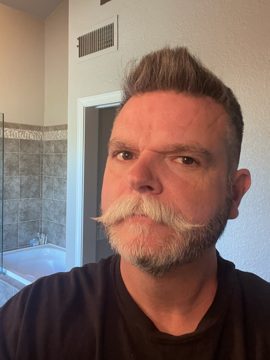 Pinkwookiee tweet media