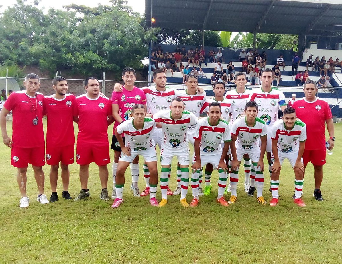 NewPortoFC's tweet photo. Este sábado jugamos ante Deportivo Colón en el estadio Reales Tamarindos a las 16h00.

Valor la entrada $3. https://t.co/Opo6H5auai