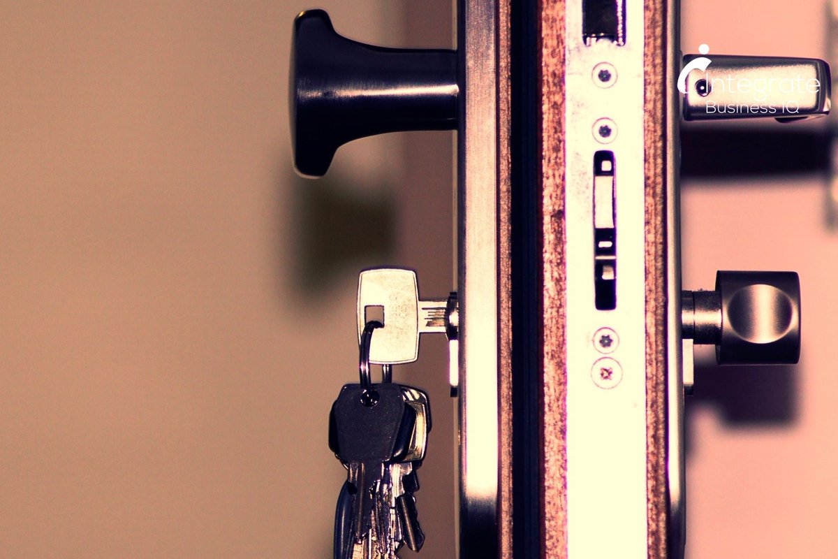 Jay Stofer, founder, and CEO of NYC business, Lockbusters, shares that for him and his business reputation is everything. He makes really good points!  via: bit.ly/3udEk6Y