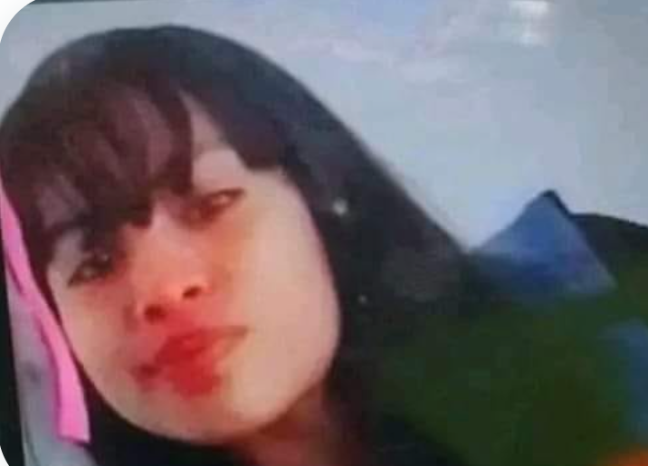 desaparecidaorg's tweet photo. María Belén Andrada tiene 17 años, desapareció el 12/5 en el barrio San José, Alderetes, provincia de Tucumán. Es delgada, altura 1,60. Vestía camisa blanca, pollera gris, medias bordo y zapatos negros. Avisar #URGENTE a la policía local, o al ☎️ 911

#Tucuman https://t.co/9QrfvYOERo
