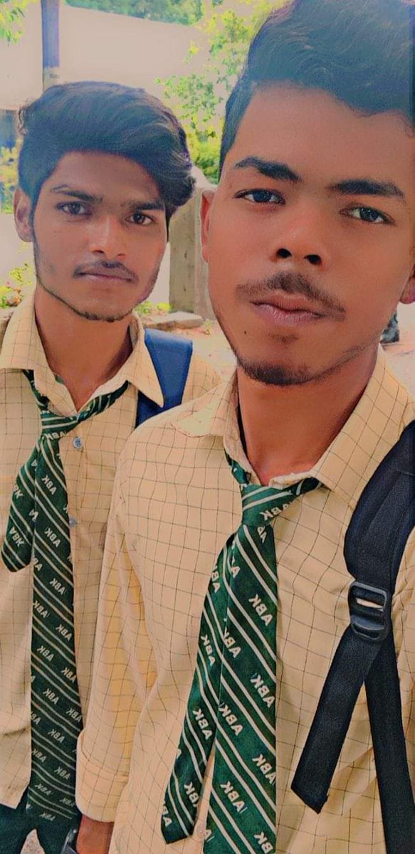 Afsarkhanup81's tweet photo. Follow me please gayezzz.
#McGregorForever #mestan #ViratKohli𓃵 #SharadPawar #photo #photographer #afsarkhan https://t.co/0BJcQfmoIz
