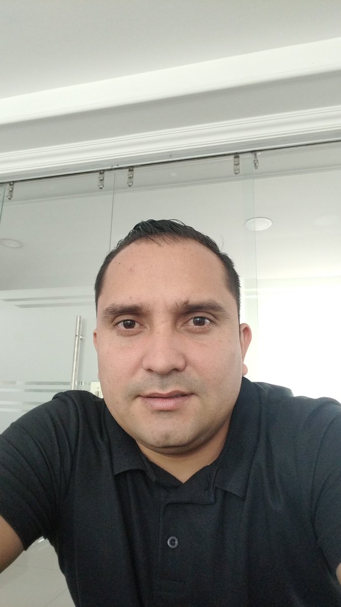 michaelcomba's tweet photo. Trabajando ando... https://t.co/yZ9ewpvWlV