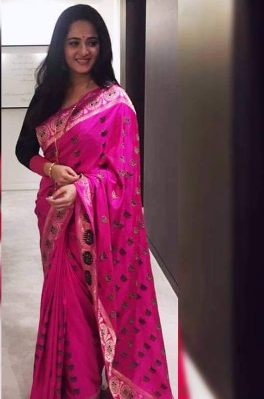 Her in Saree ❤️
@MsAnushkaShetty , #AnushkaShetty , #MissShettyMrPolishetty