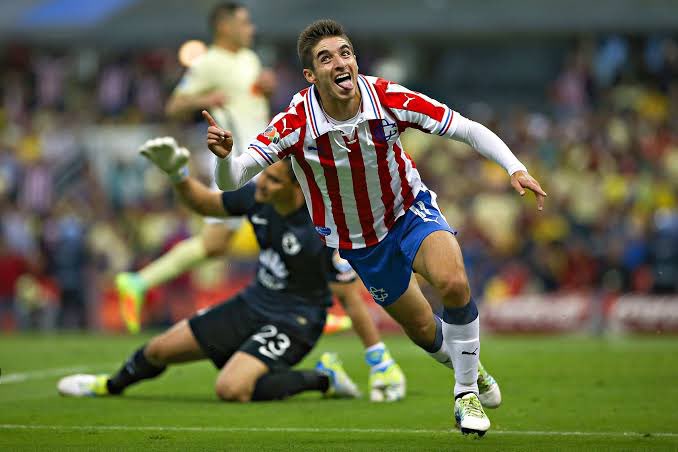 ferchosanpi's tweet photo. @Chivas ya lo han hecho antes, ¡si se puede! ❤️ https://t.co/Bcb2cyqXor