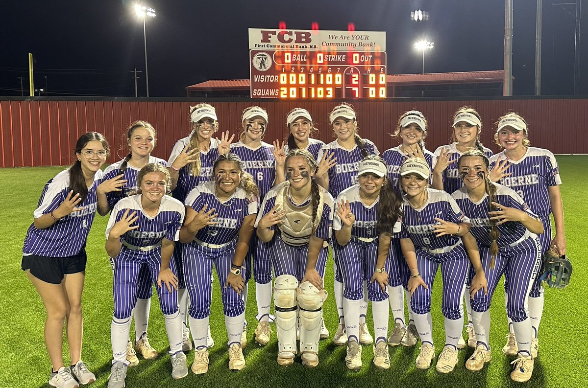 twilson2024's tweet photo. What a great team effort tonight in the Regional Semifinal. 1 game playoff: Boerne 7, Alice 2. @AvaBevo with 13k’s, offense w/13 hits, &amp; filthy defense! I was 3-4 at the plate! Regional ‘ship next week!

@Rw15Woodard @ScottWoodard8 @TXStateSoftball @greyhoundsb @BombersGldNat18 https://t.co/i9cHw25UyK
