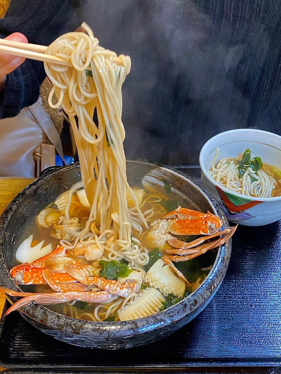 danishyaa's tweet photo. Tokyo must-eat list 🍤100-year-old seafood soba
In addition to ramen, which is a must-try specialty in Japan, freshly made soba is also a must-try. https://t.co/OR5itLksGL