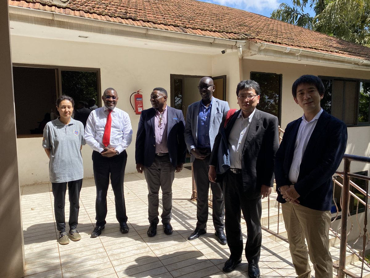 AvcsUganda's tweet photo. AVCS team in discussion with KPMG, Japan team over future collaboration in ICT Projects in Uganda. https://t.co/8dYIaVL5fa