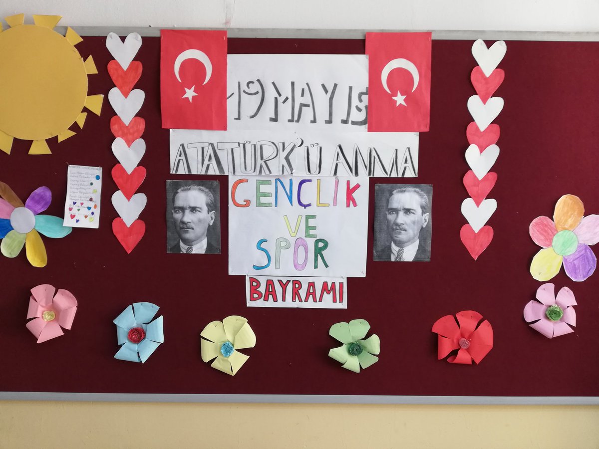 19 Mayıs Atatürk'ü Anma Gençlik ve Spor Bayramı kutlu olsun. Okul panosunu hazırlayan öğretmenimiz ve öğrencilerimize teşekkür ederiz. <a href="/Erzurum_Mem/">Erzurum İl Millî Eğitim Müdürlüğü</a> <a href="/skaygusuz/">Salih Kaygusuz</a> <a href="/MemTortum/">Tortum İlçe MEM</a> <a href="/OrhanOzen_25/">Orhan ÖZEN</a> <a href="/Yagiz_lokman/">Lokman Yağız</a> <a href="/Drsnalisahin25/">Dursun Ali Şahin</a>