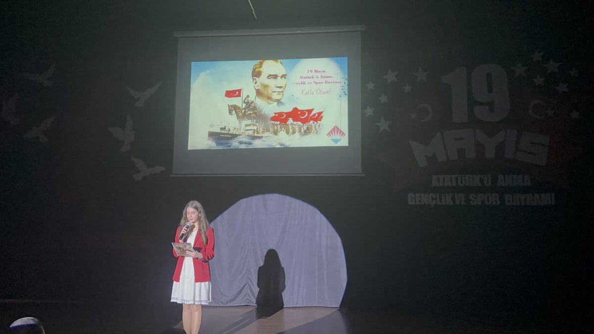 bk_atakenttema's tweet photo. Bugün, ulu Önder Gazi Mustafa Kemal Atatürk’ün Samsun’da tutuşturduğu kurtuluş meşalesinin Anadolu’da elden ele, gönülden gönüle dolaşmasının 104. Yıldönümü. O gün, Samsun’un vatanperver insanlarını selamlayan Atatürk’ün taşıdığı duygularla bayramımızı coşkuyla kutladık.  🇹🇷 https://t.co/CgdCGgc9Al
