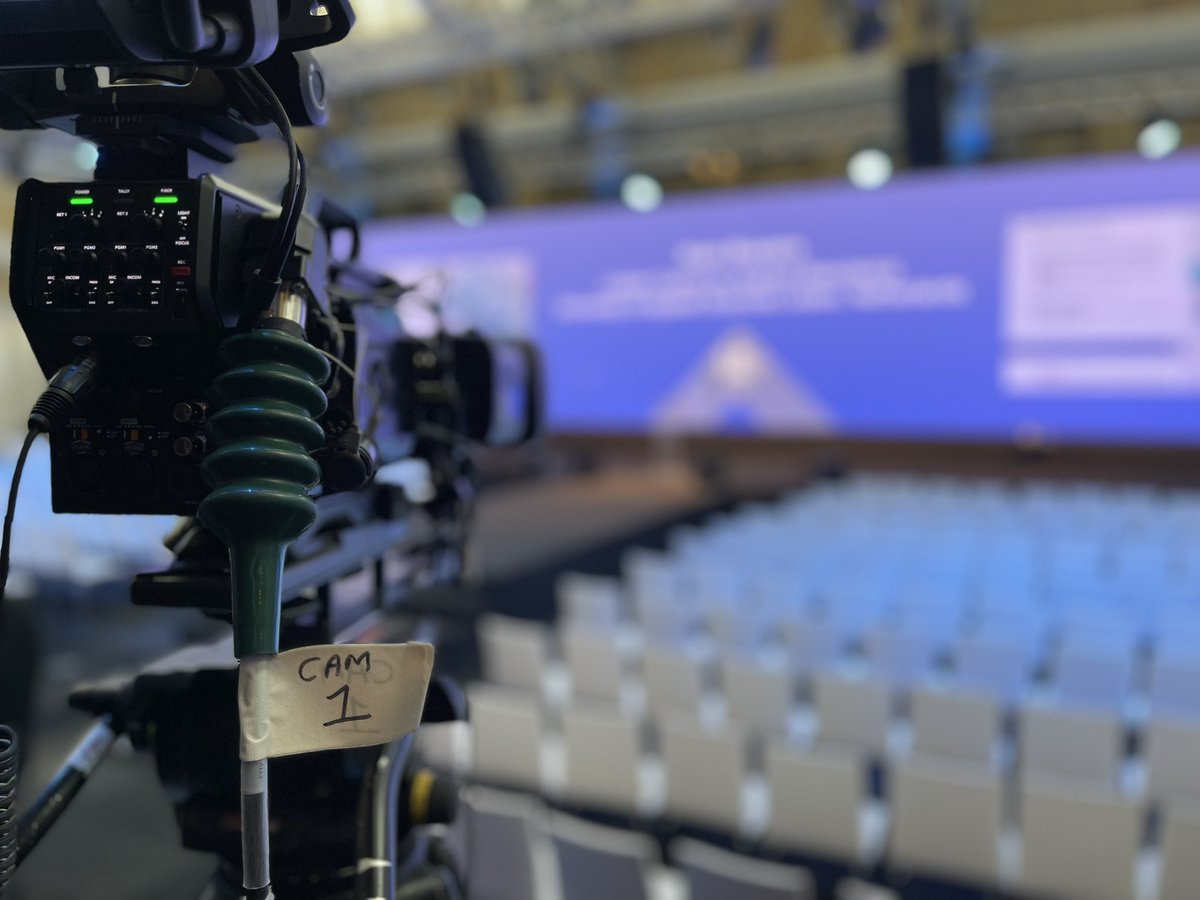 VisionEng108's tweet photo. Another #Corporate this week,  @nanopore #londoncalling2023 #NanoporeConf, #OutsideBroadcast, #LiveTelevision, #broadcasting, #visionengineer📺🎥 https://t.co/LE7UF9iRvU