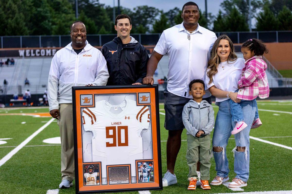CoachTMaloof's tweet photo. Congrats to @DerrickBrownAU5 and thank you to the entire Lanier Community to showing up last night! The energy and atmosphere was incredible for our Spring Game. I could not be more proud of our players and this community! #LFL #Hookem https://t.co/DZEz7tAN3p