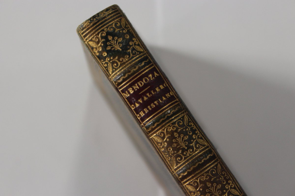 📚¡Continuamos ampliando nuestras colecciones!

La BNE ha recibido como donativo de <a href="/FABNE2019/">FABNE</a> un ejemplar de gran rareza del que no se han encontrado más en España, “Libro del Cavallero Christiano en metro compuesto por Juan Hurtado de Mendoça…”

➡️bne.es/es/noticias/fa…