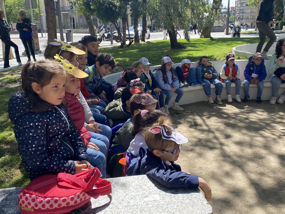 CEIPCandelaria's tweet photo. ¡Nuestros alumnos  son unos verdaderos amantes de la lectura! 📚🤩 Nos encanta ver cómo se involucran en  las actividades del día “El poder de la lectura”#zamoralee https://t.co/pOgl8PPQ2r