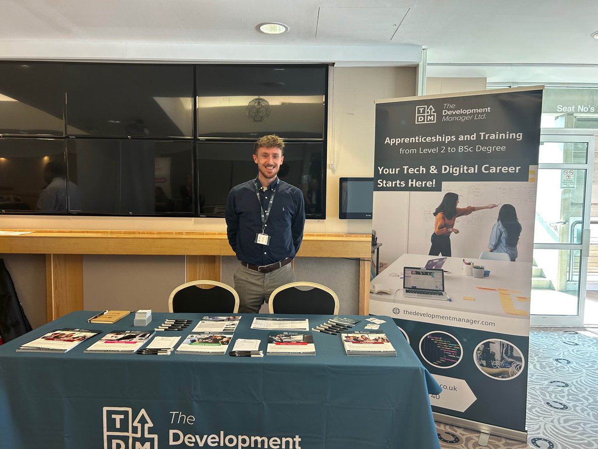 We're at another @TheJobFairs event. Today you can find us at Cheltenham Racecourse until 1pm ⏰

#TechAndDigital #Cheltenham #Apprenticeships #SkillsBootcamps #SkillsForLife