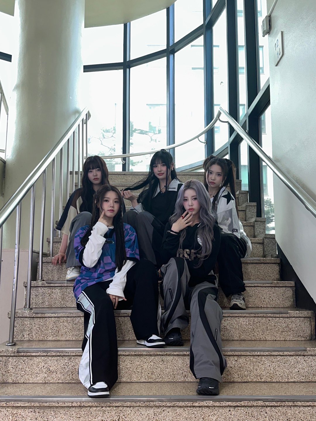 Fwe34wxaIAAsPM5?format=jpg&name=large