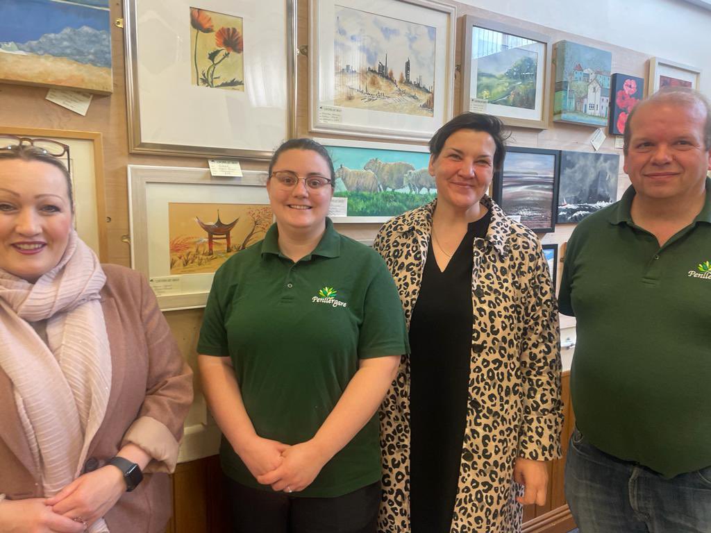 Fantastic morning meeting organisations from across Gower with @RebeccaEvansMS at our funding fair in Gorseinon