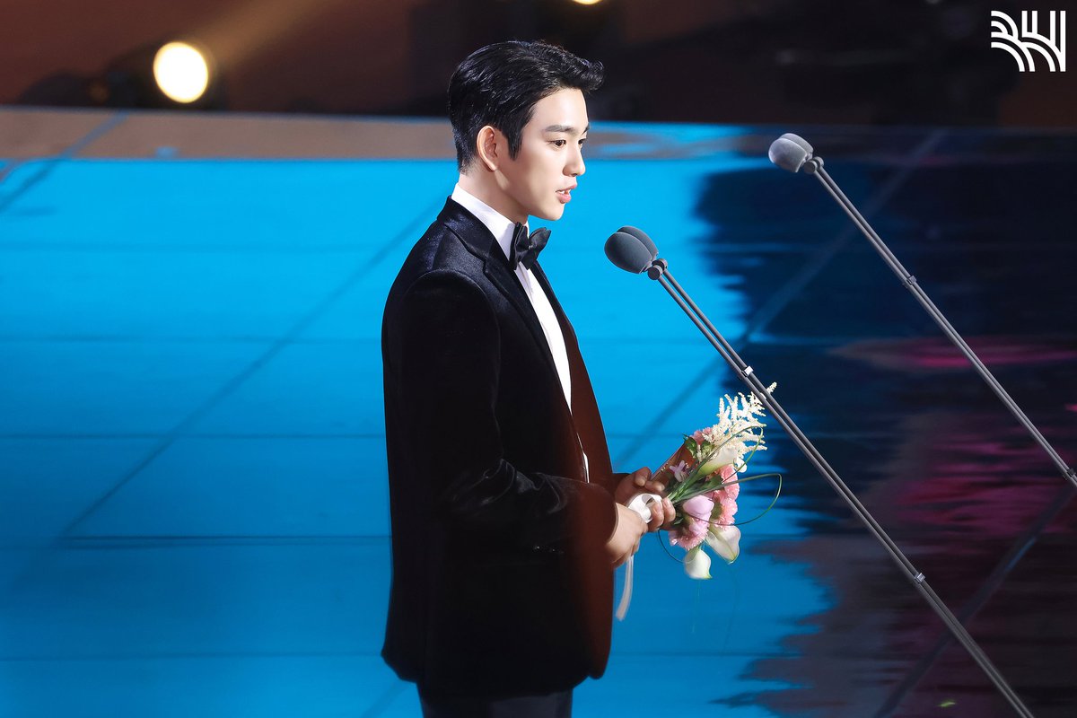 230519 Baeksang Arts Awards Behind

naver.me/FqHCm55p

#ParkJinyoung_Baeksang2023 
#Jinyoung #진영 #박진영 #GOT7 #갓세븐 <a href="/JINYOUNG/">박진영</a> <a href="/GOT7/">GOT7 (갓세븐)</a> <a href="/jinyoung0922_jp/">JINYOUNG JAPAN OFFICIAL</a>