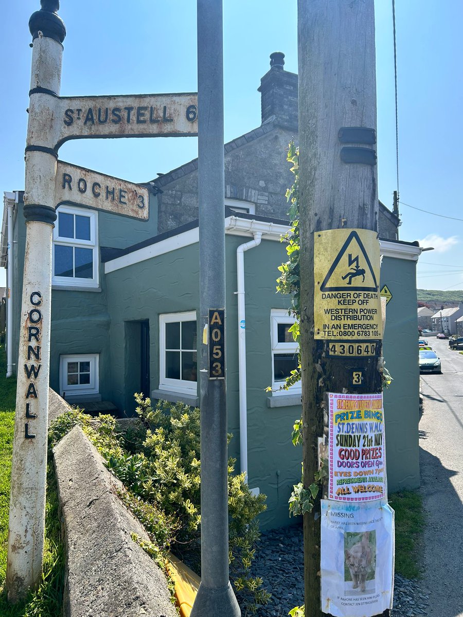 artsandculturex's tweet photo. A busy 2nd week for our Arts Commission with @TJG_UK with a day trip to the beautiful #StDennis, a visit to @CornishLithium & time spent exploring archive material @UniExeCornwall. See more photos & discover more about the project https://t.co/ttMXcLmWba https://t.co/gIrMHv3GiQ