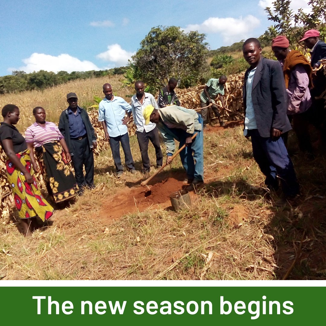 It's the start of a new #treeplanting season for our team in #Malawi and this week Tiwonge was in Mgungulu to demonstrate to new tree #farmers how to fill the tubes with soil. Everyone is building their tree nurseries and will then receive the tubes to fill and seeds to sow.