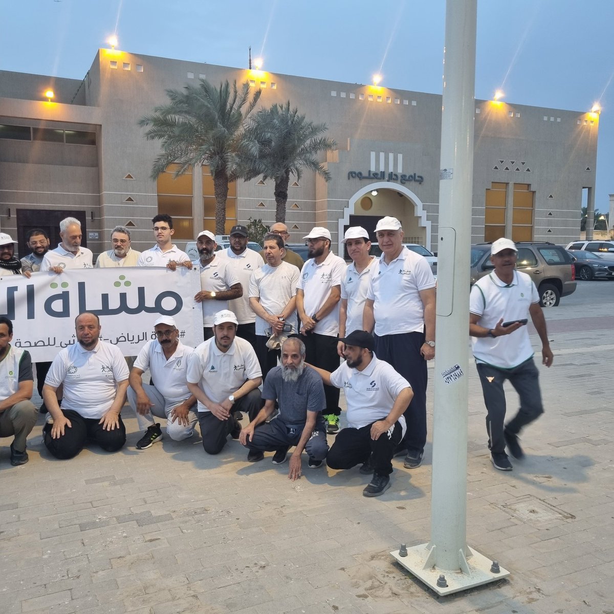 مشاة الفلاح tweet media