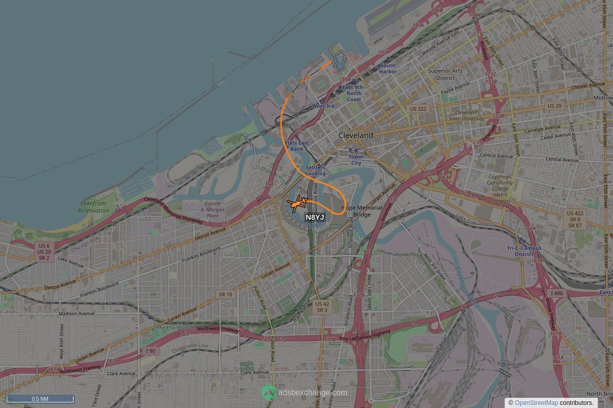 newsoverhead's tweet photo. FOX 8 Cleveland WJW aircraft #N8YJ (B06) was seen near Scranton Peninsula, Cleveland, OH at approx 09:56 UTC squawking 5553 https://t.co/pFuEWhBUYG https://t.co/RtMVo0qG0r