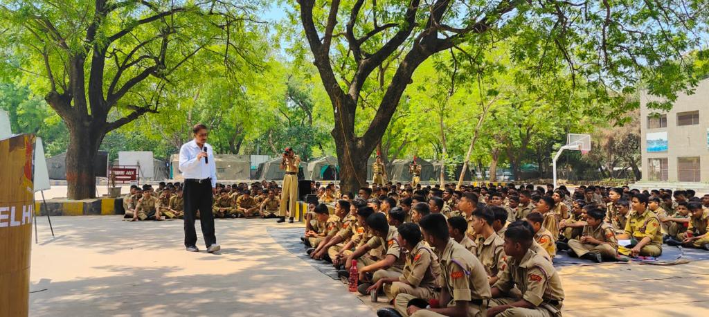 Experts from Indian Cyber Crime Coordination Centre (I4C) delivered Cyber Hygiene Training to more than 600 NCC Cadets at Safdarjung Enclave, New Delhi, today. 
#Training #I4C #MHA #CyberHygiene #CyberAware #CyberSafeIndia @HQ_DG_NCC @SpokespersonMoD