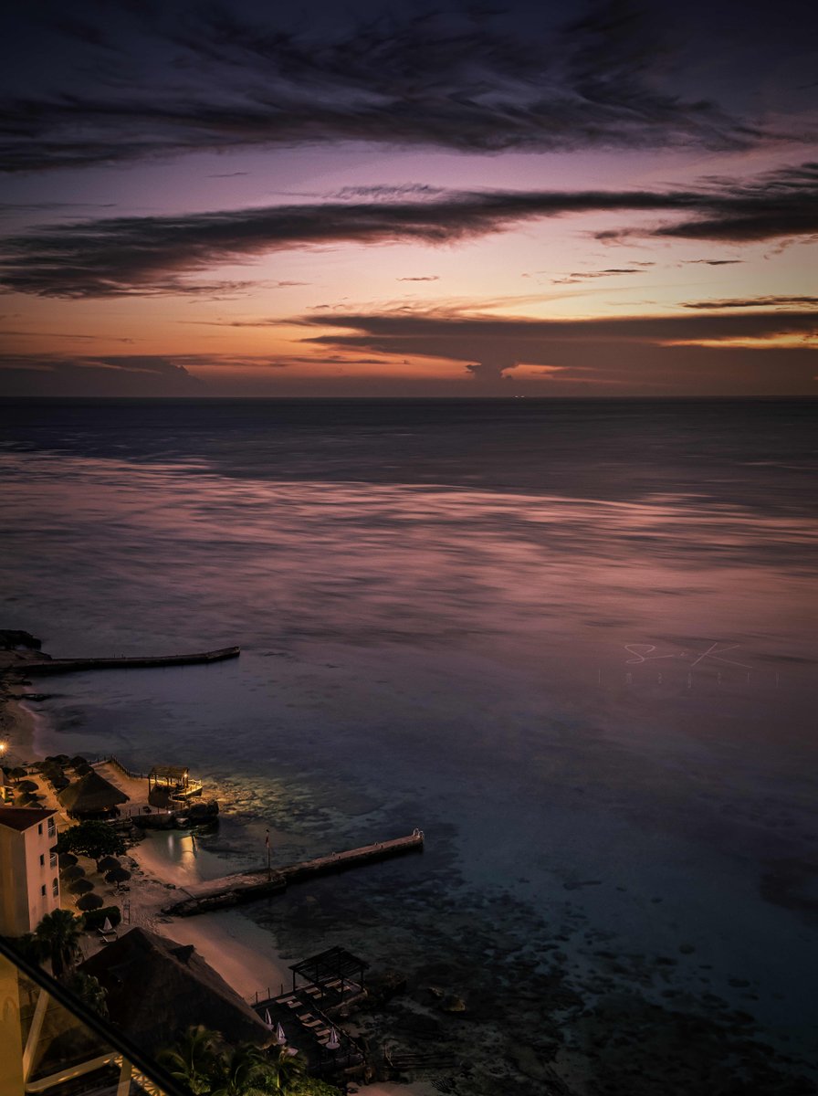 SiKImagery's tweet image. Happy #FridayFreeForAll my friends! Share what you’d like. Hope you have a wonderful day!
I’m really missing our international travels! Can’t wait to get back on a plane and see more of the world!
Here’s a shot from #Cozumel #Mexico, where we got our scuba certifications!
🤘🏽🤿🤘🏽