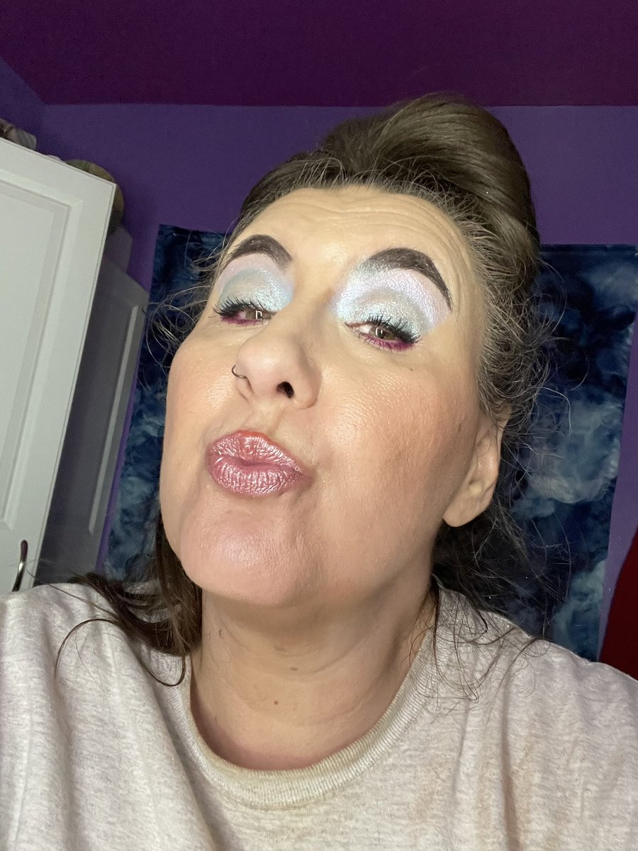 keishacookies's tweet photo. #matureskinmakeup     
#keishacookie  🍪   
#helloskincare    
#seintmakeup    
#makeup   

🗣️𝐂𝐎𝐌𝐌𝐄𝐍𝐓
🩵𝐋𝐈𝐊𝐄
🫂𝐒𝐇𝐀𝐑𝐄
🎨𝐂𝐎𝐋𝐎𝐑𝐌𝐀𝐓𝐂𝐇
🔝𝐅𝐎𝐋𝐋𝐎𝐖 𝐌𝐄⤵️ https://t.co/kRaq0cNQzd