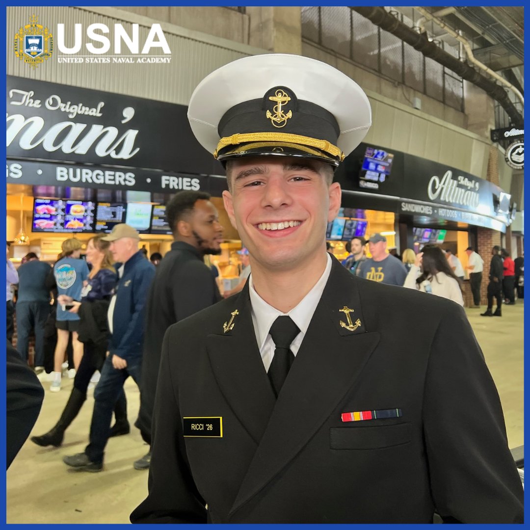 achieve_oneness's tweet photo. Congratulations to my son Matt and his classmates at the @navalacademy for completing their first year. No longer a plebe! Proud of all your hard work and dedication. #AchievingOneness #USNA #NavalAcademy #NotCollege #USNavalAcademy #ProudDad #NoLongerAPlebe https://t.co/zvOtG7Y1Ia