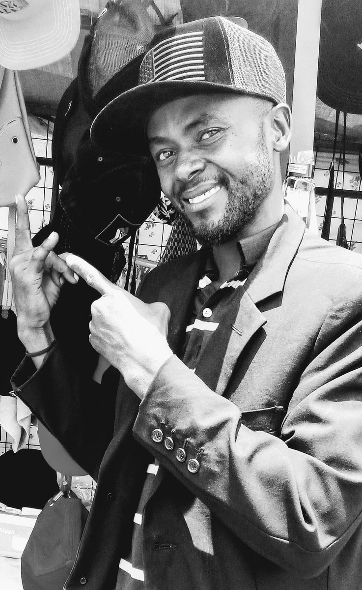 7Authors's tweet photo. @PeaceMutai mi or not. https://t.co/ACoGB0X56f
