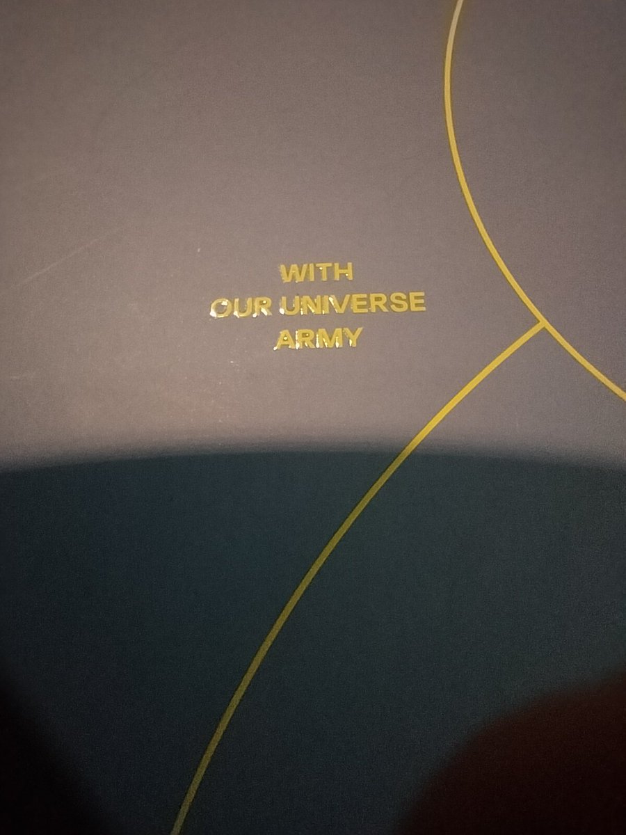 schezabnsacc's tweet photo. Hi! @jungkookierods memo 2021 came home na po! Sobrang tagal ko rin pinag isipan if bibili ba ako ng memo21 🥹 Thank you for being so accommodating and for the smooth transaction! Stay safe^^🫶🏻 https://t.co/swMHfKU0f8