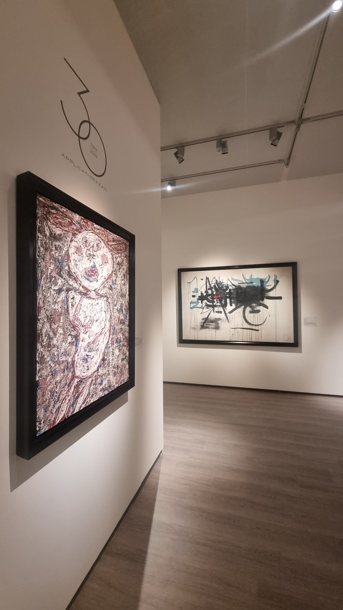 ApplicatPrazan's tweet photo. Thank you @TEFAF New York for having us, we had a blast !
See you next year 👋
#applicatprazan #tefafnewyork #artfair #postwarart #jeandubuffet #georgesmathieu #nicolasdestael #pierresoulages #RobertoMatta https://t.co/wHGcnr5lmY